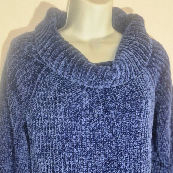 PINK ROSE Pretty Cowl Neck sweater, 2-tone Blue in size small - Picture 10 of 16